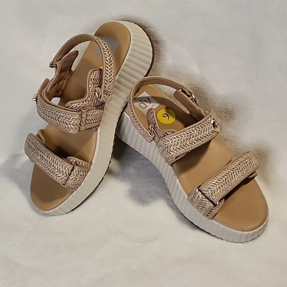 Dolce Vita Folley Tan Adjustable Strap Platform Sandal 2